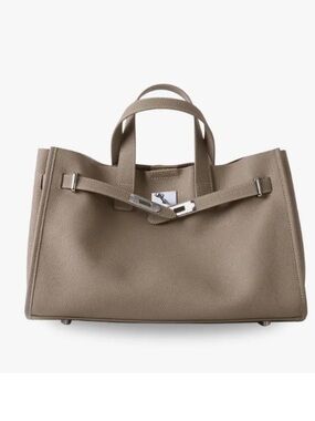 Green Pomme Loha tote bag in color Beige